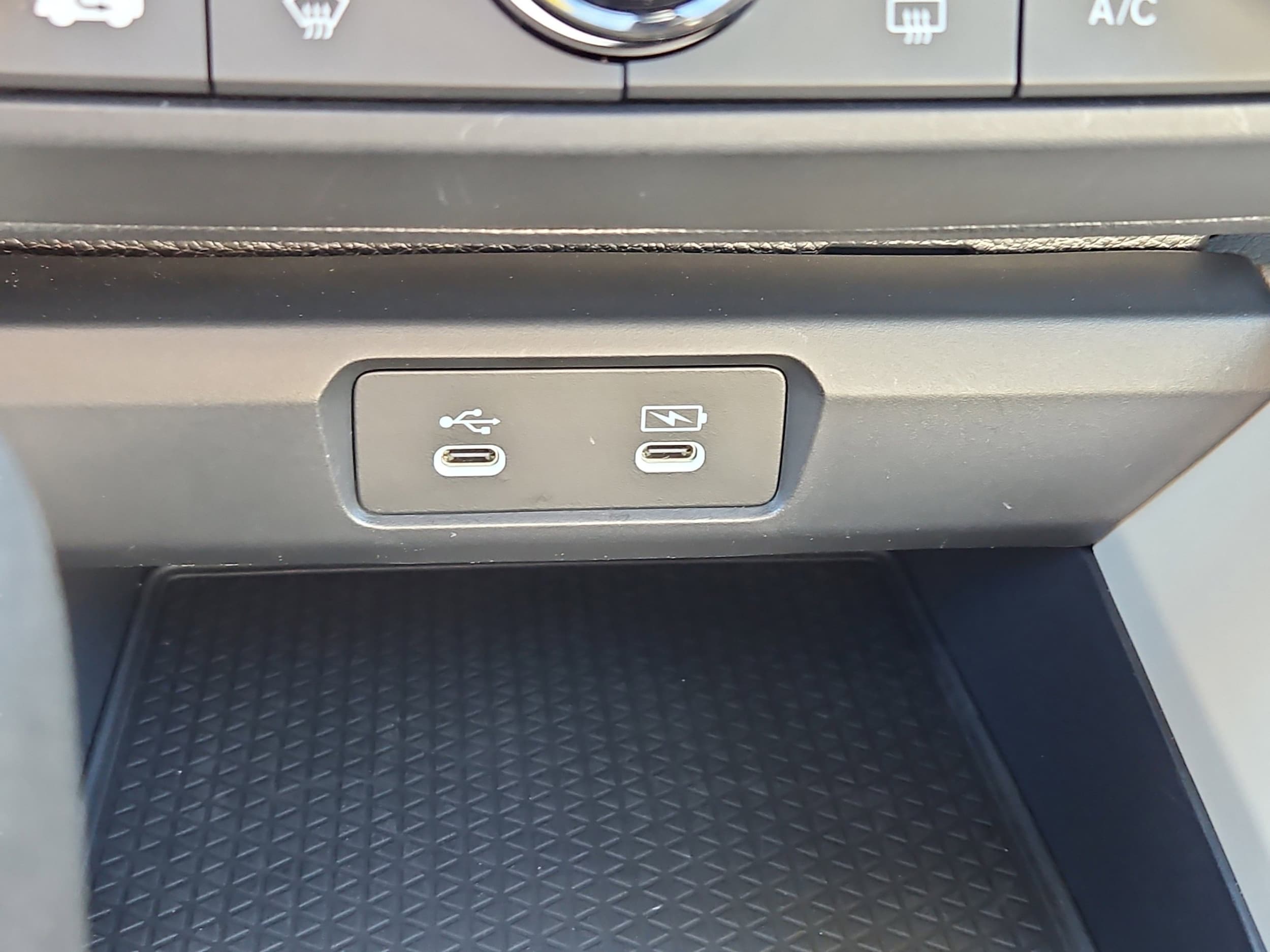 2025 Honda Accord LX - Photo 10
