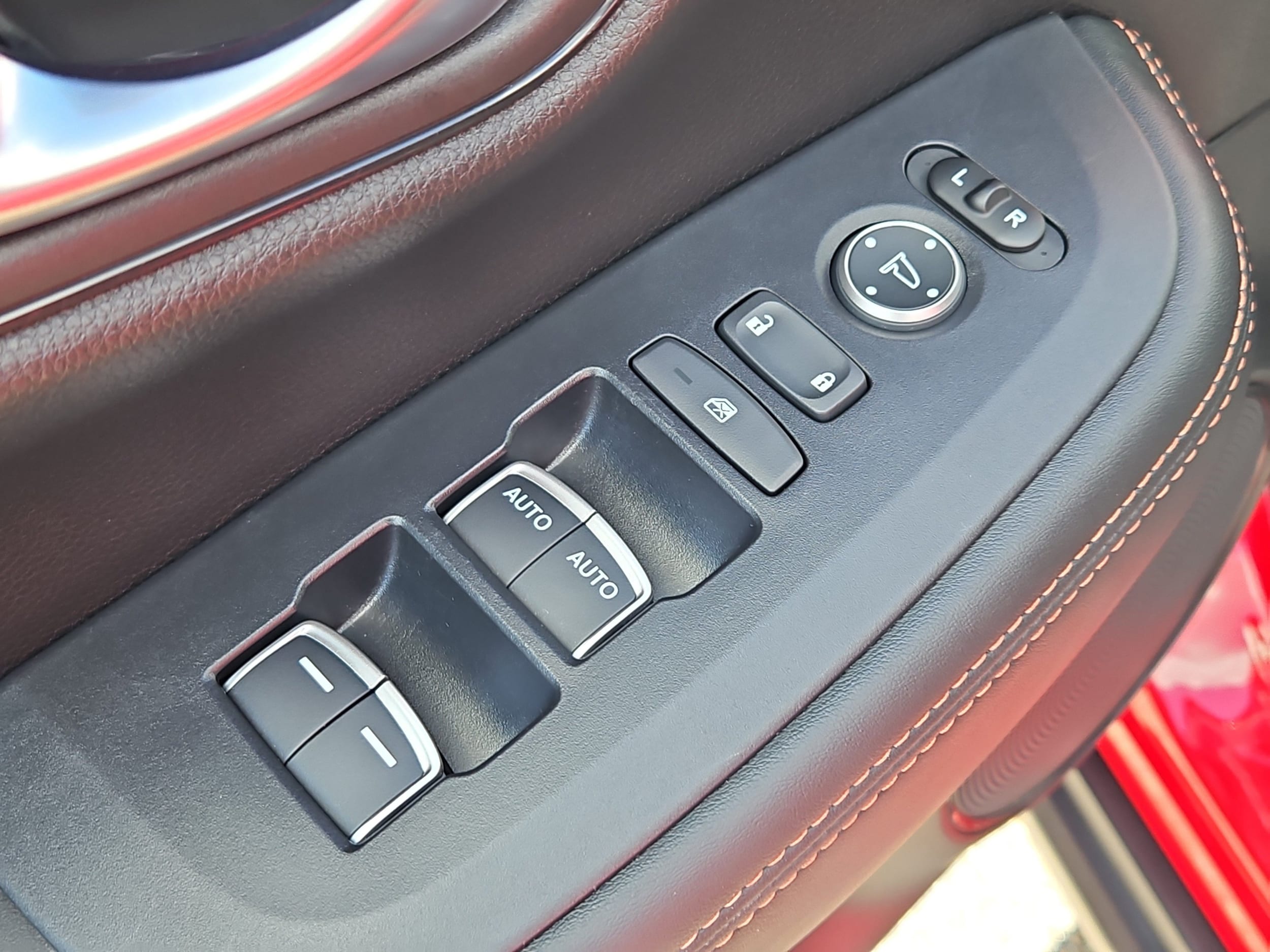 2025 Honda HR-V Sport - Photo 16