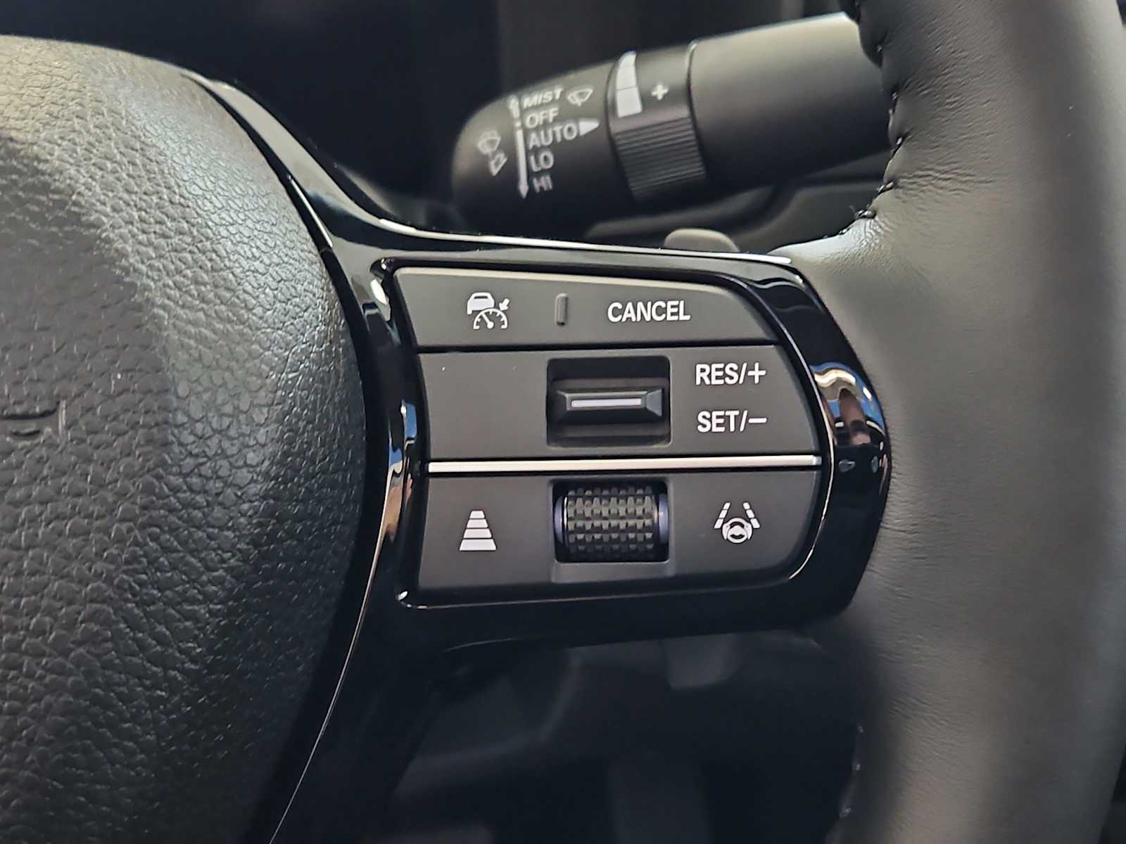 2025 Honda Accord Hybrid Touring - Photo 18