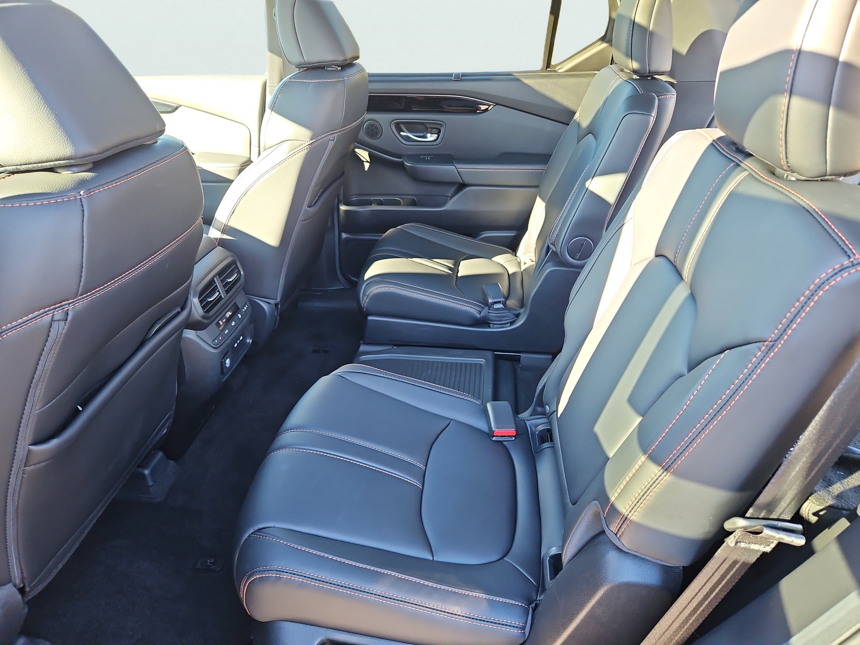 2025 Honda Pilot TrailSport - Photo 35