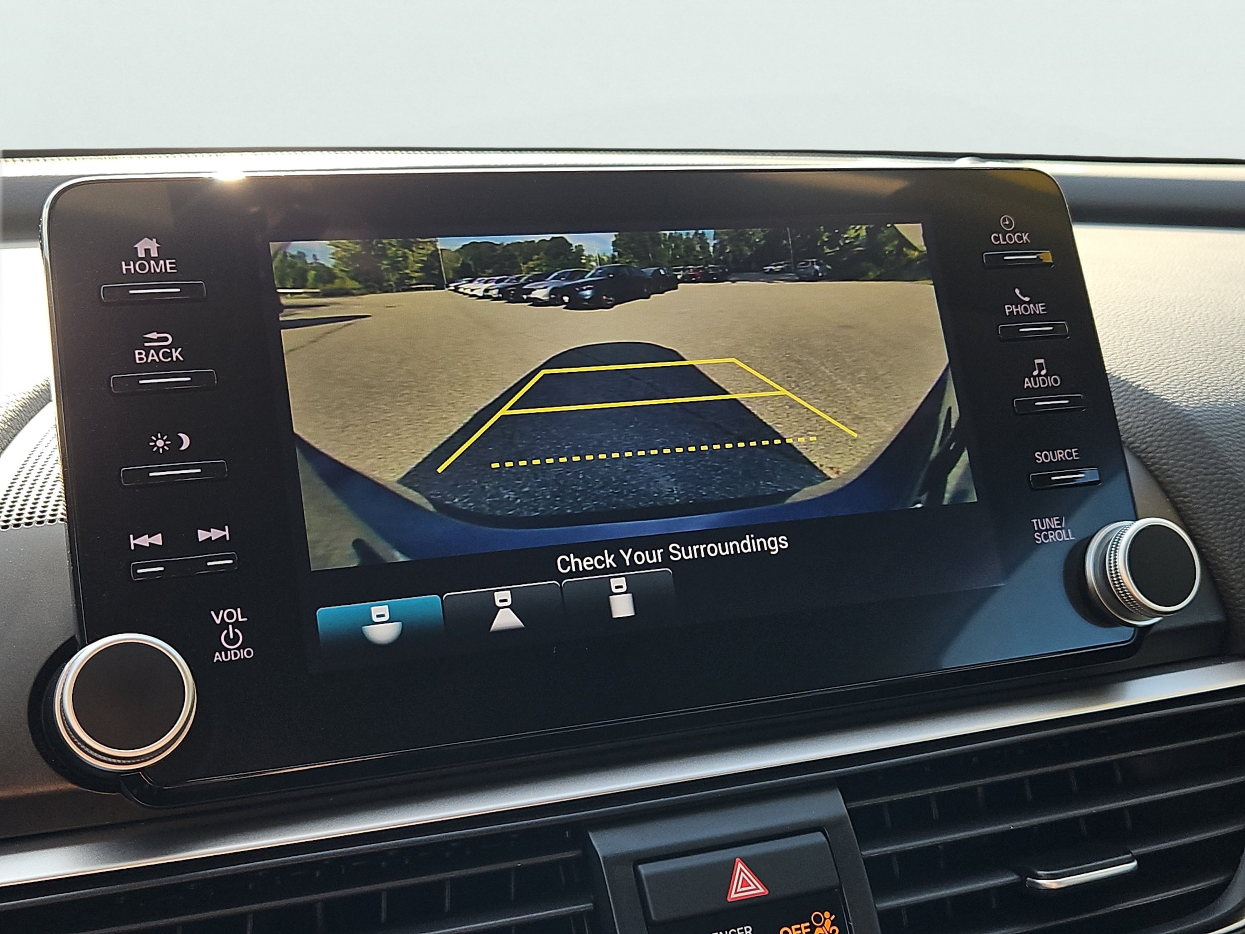2021 Honda Accord LX - Photo 8