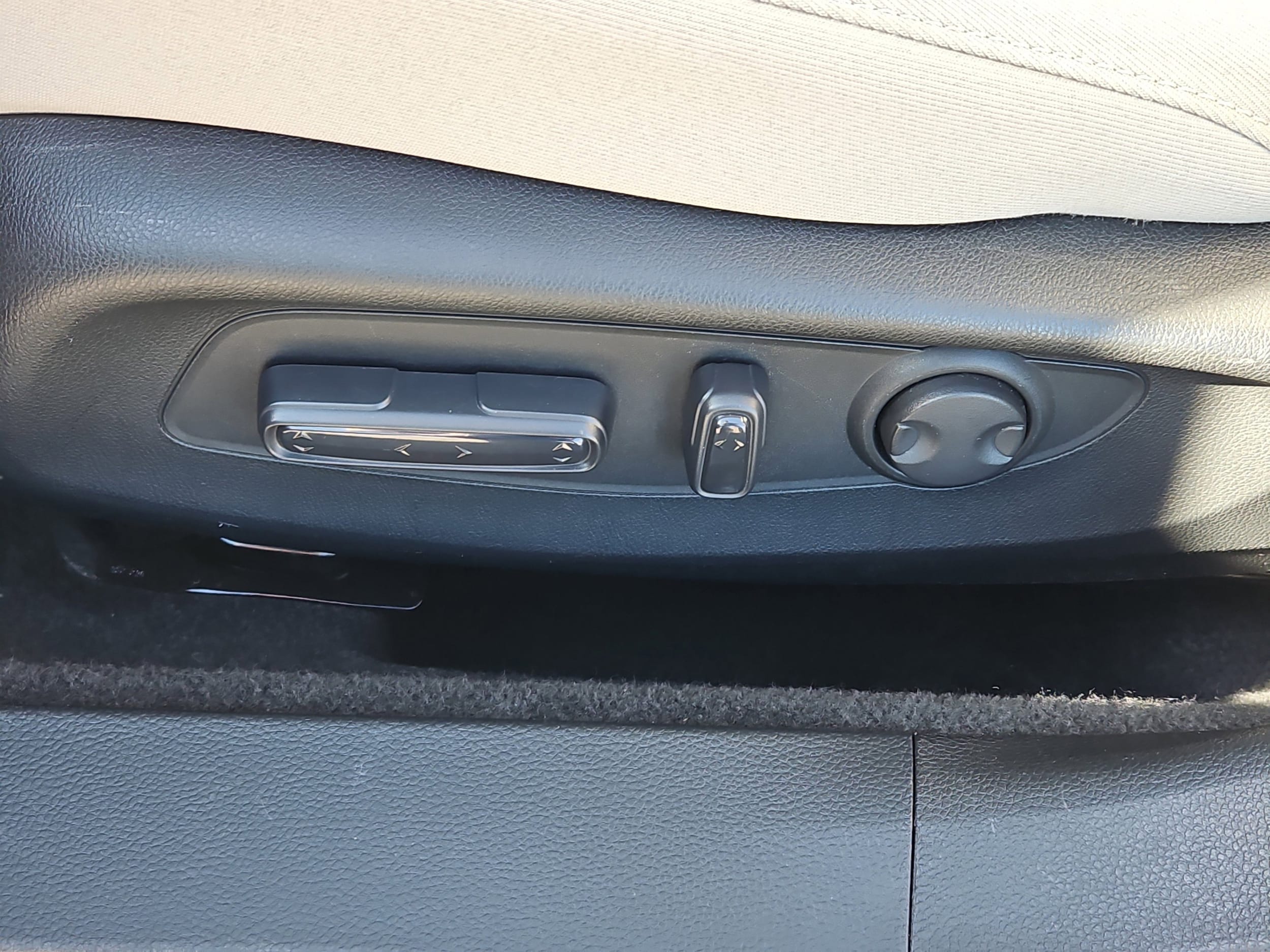 2023 Honda Accord EX - Photo 13