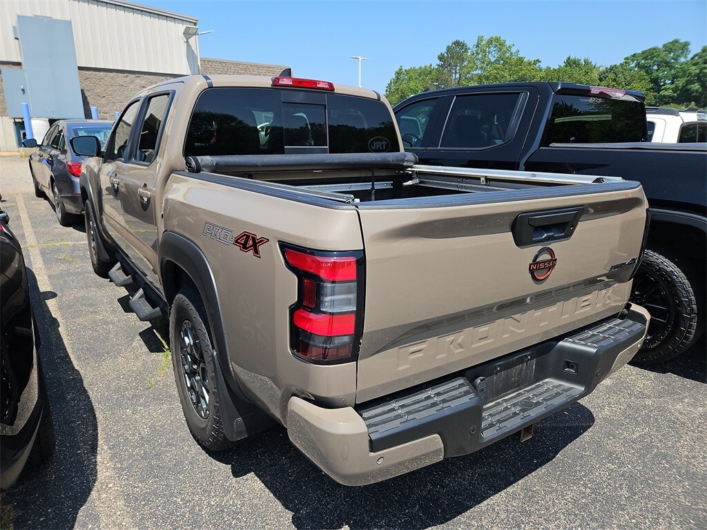 2023 Nissan Frontier PRO-4X photo 4