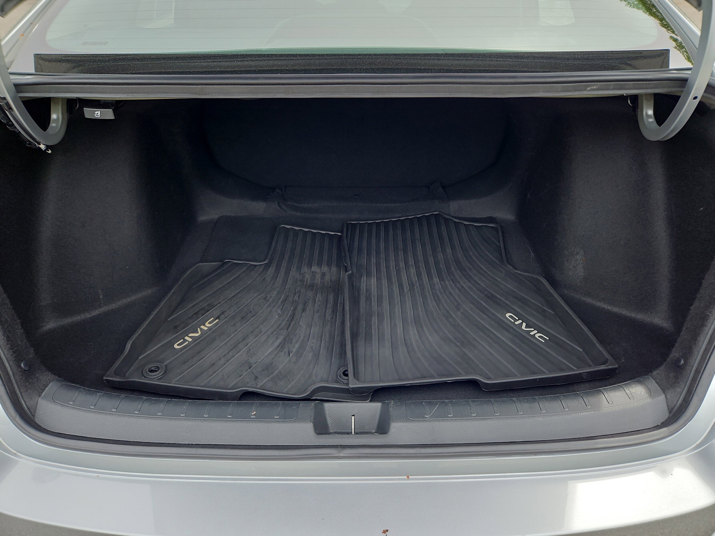 2025 Honda Civic LX - Photo 27