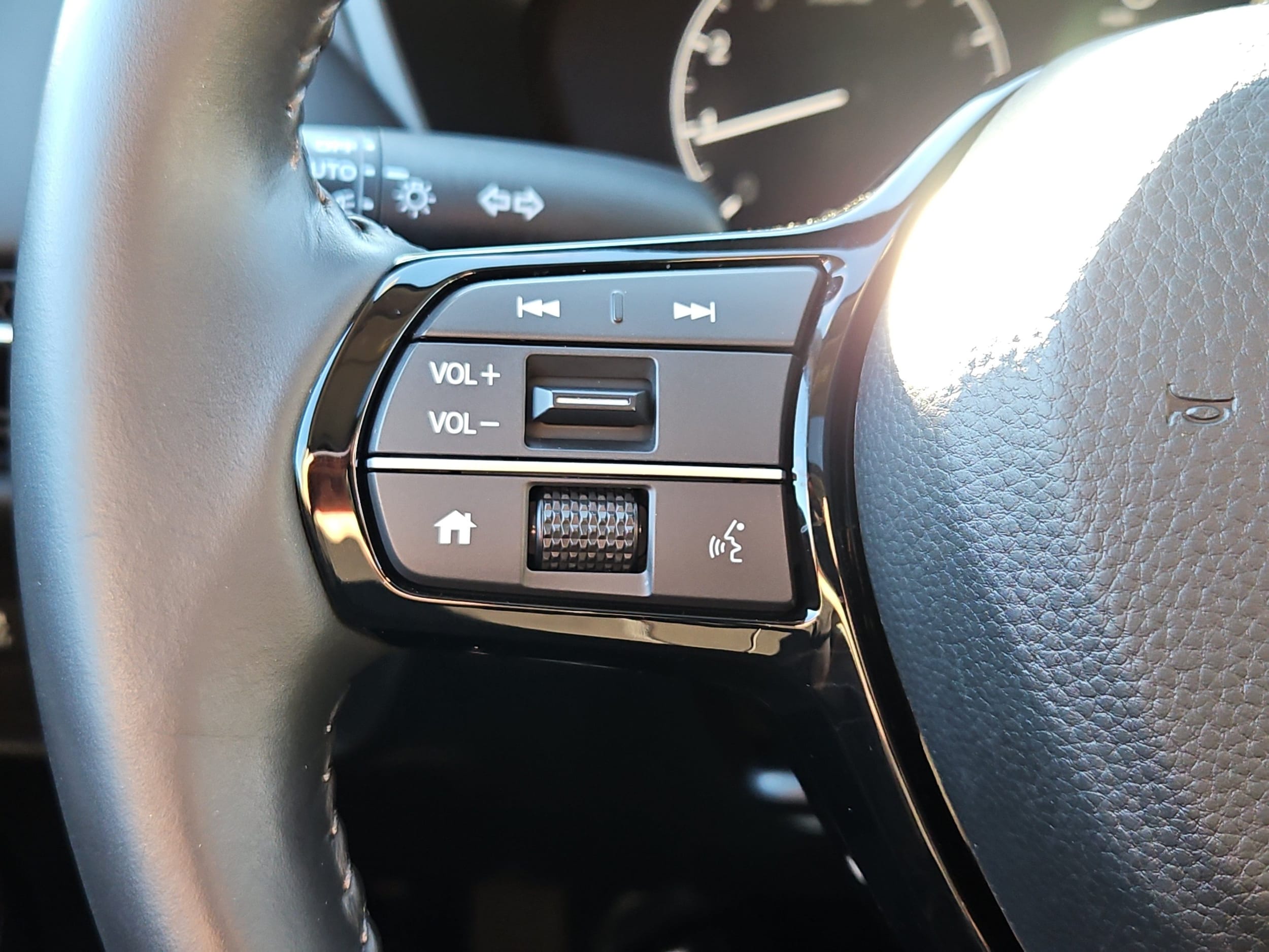 2024 Honda HR-V EX-L - Photo 16