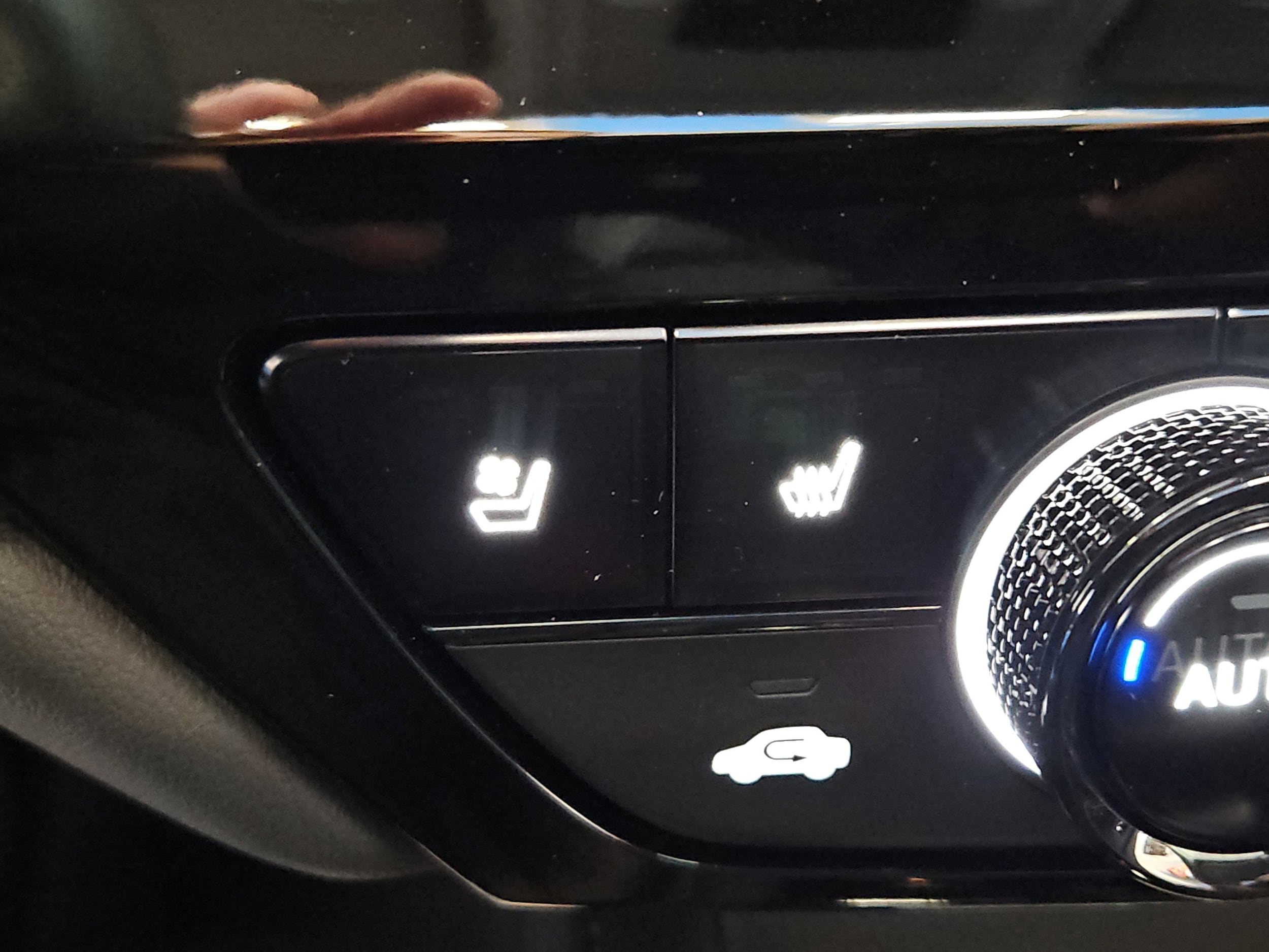 2025 Honda Accord Hybrid Touring - Photo 15