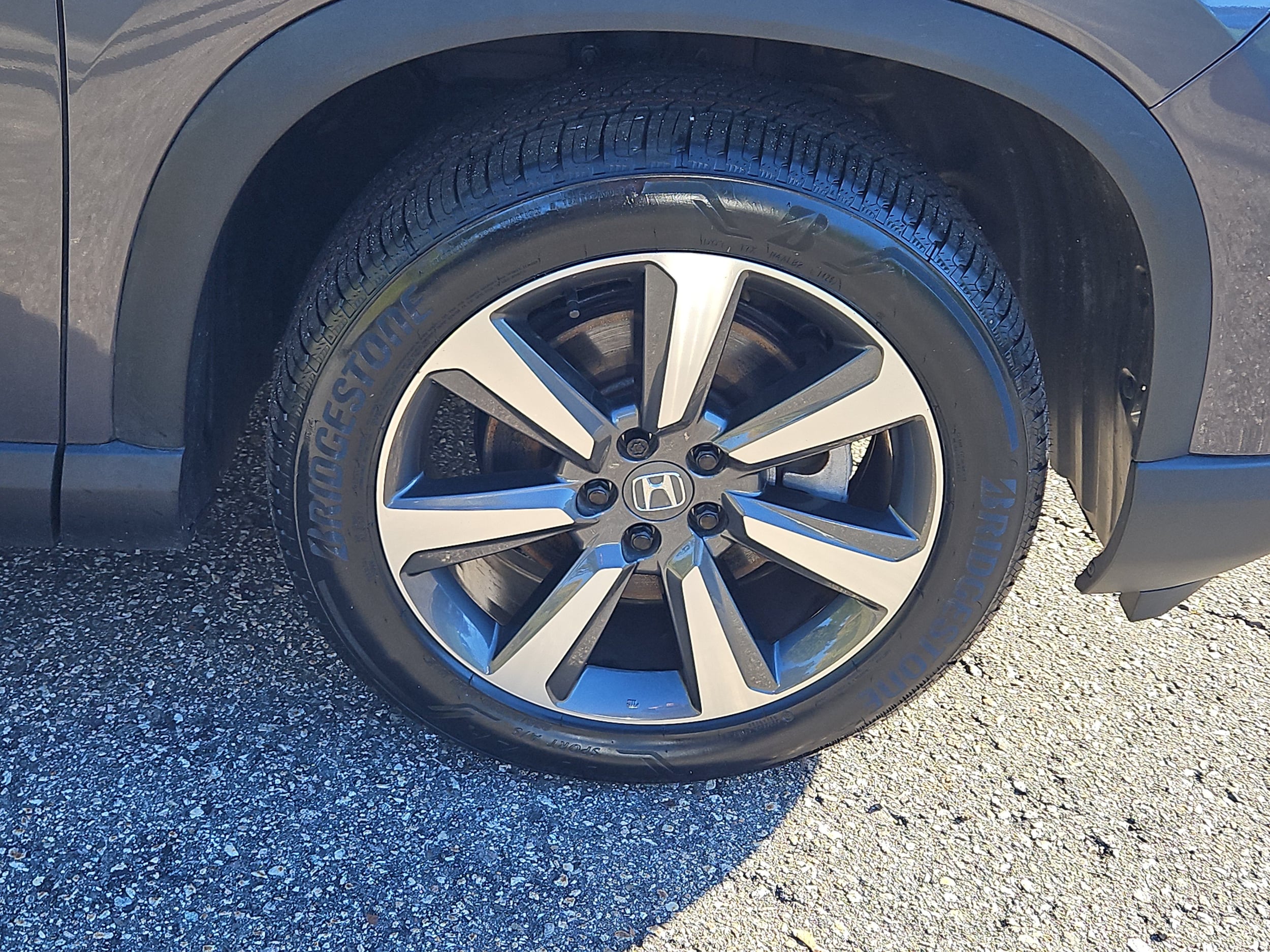 2025 Honda Pilot Elite - Photo 28