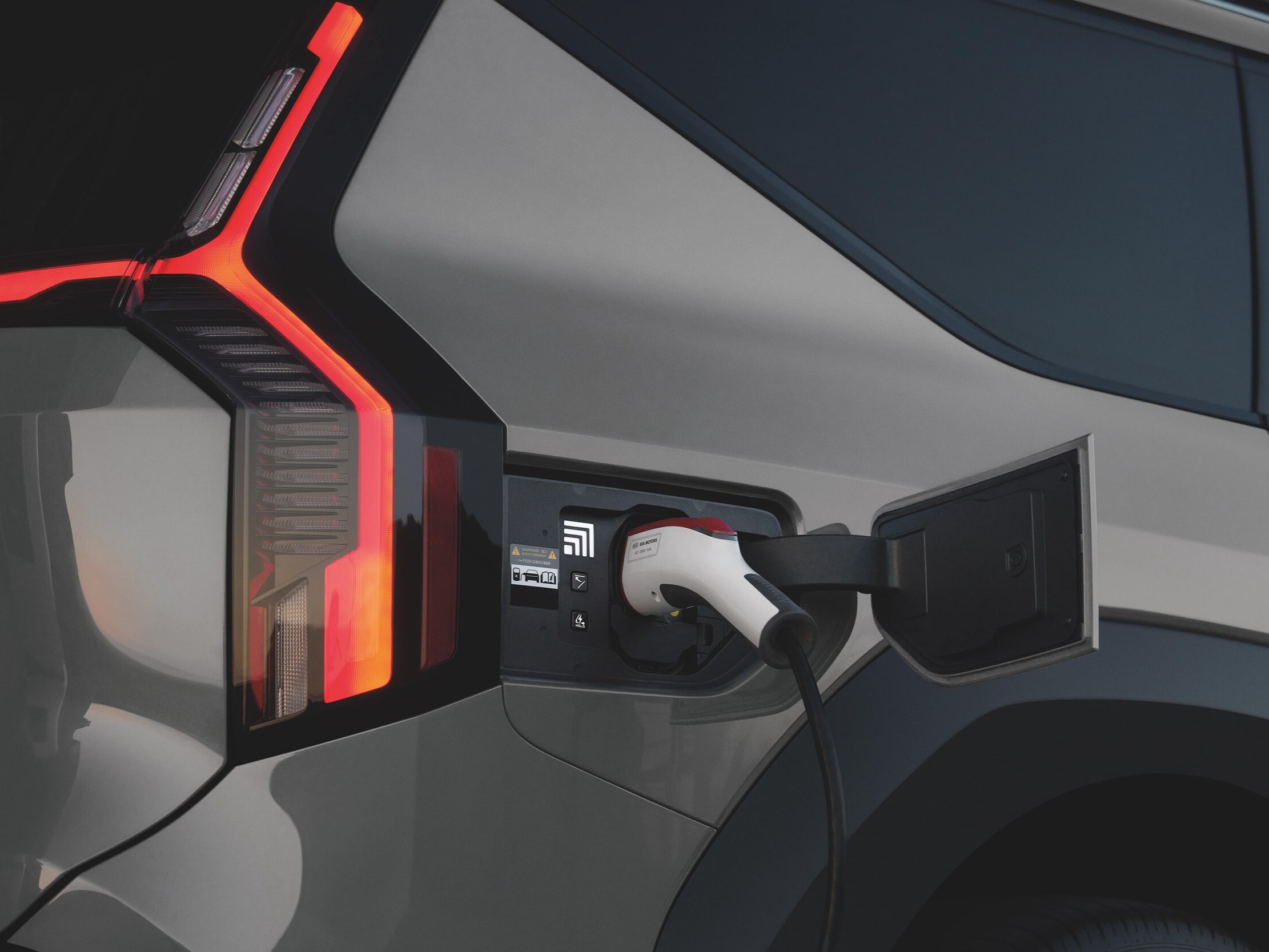 ev trax