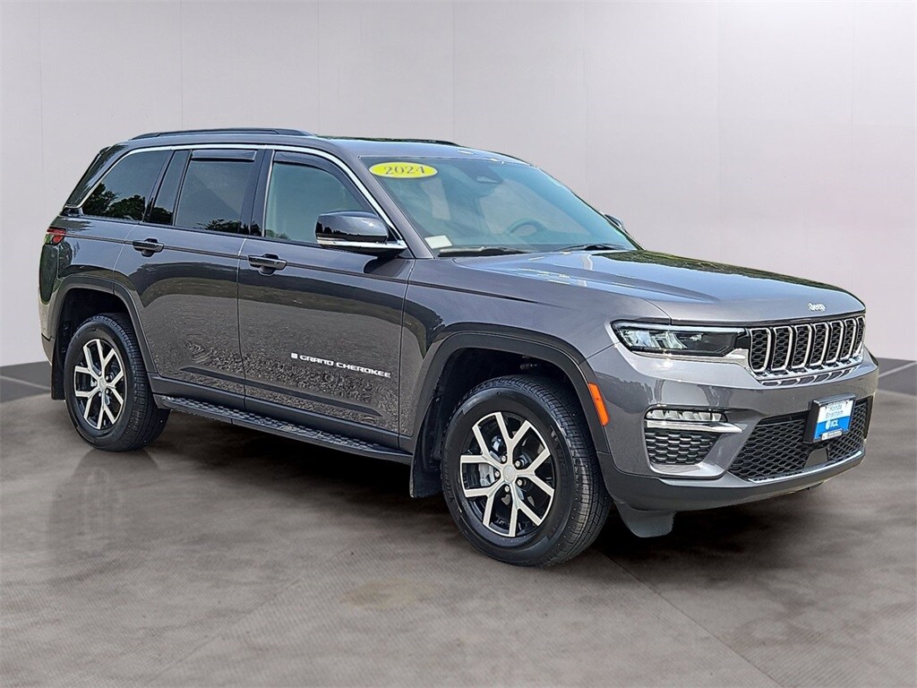 2024 Jeep Grand Cherokee Limited photo 3