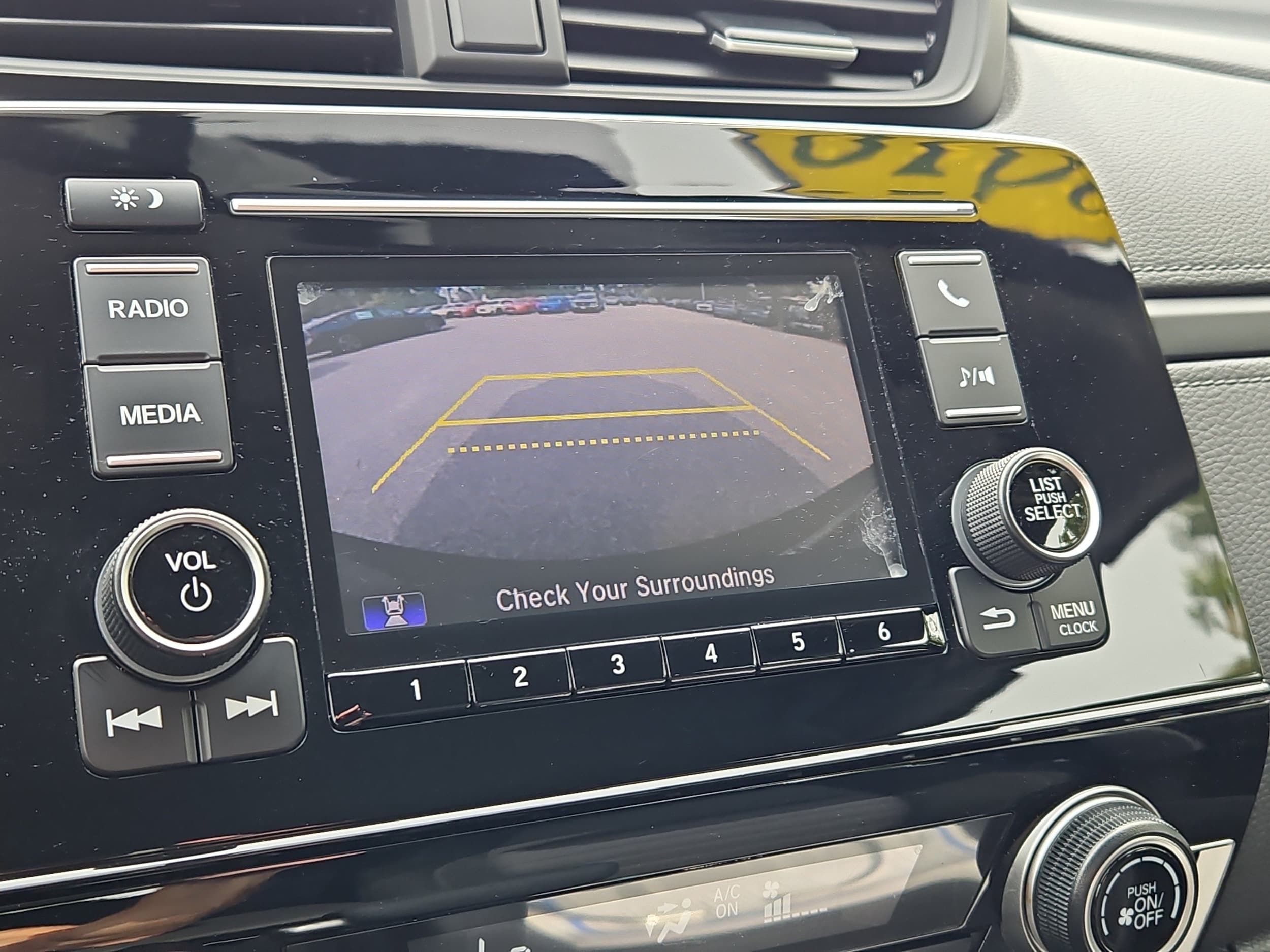 2018 Honda CR-V LX - Photo 8