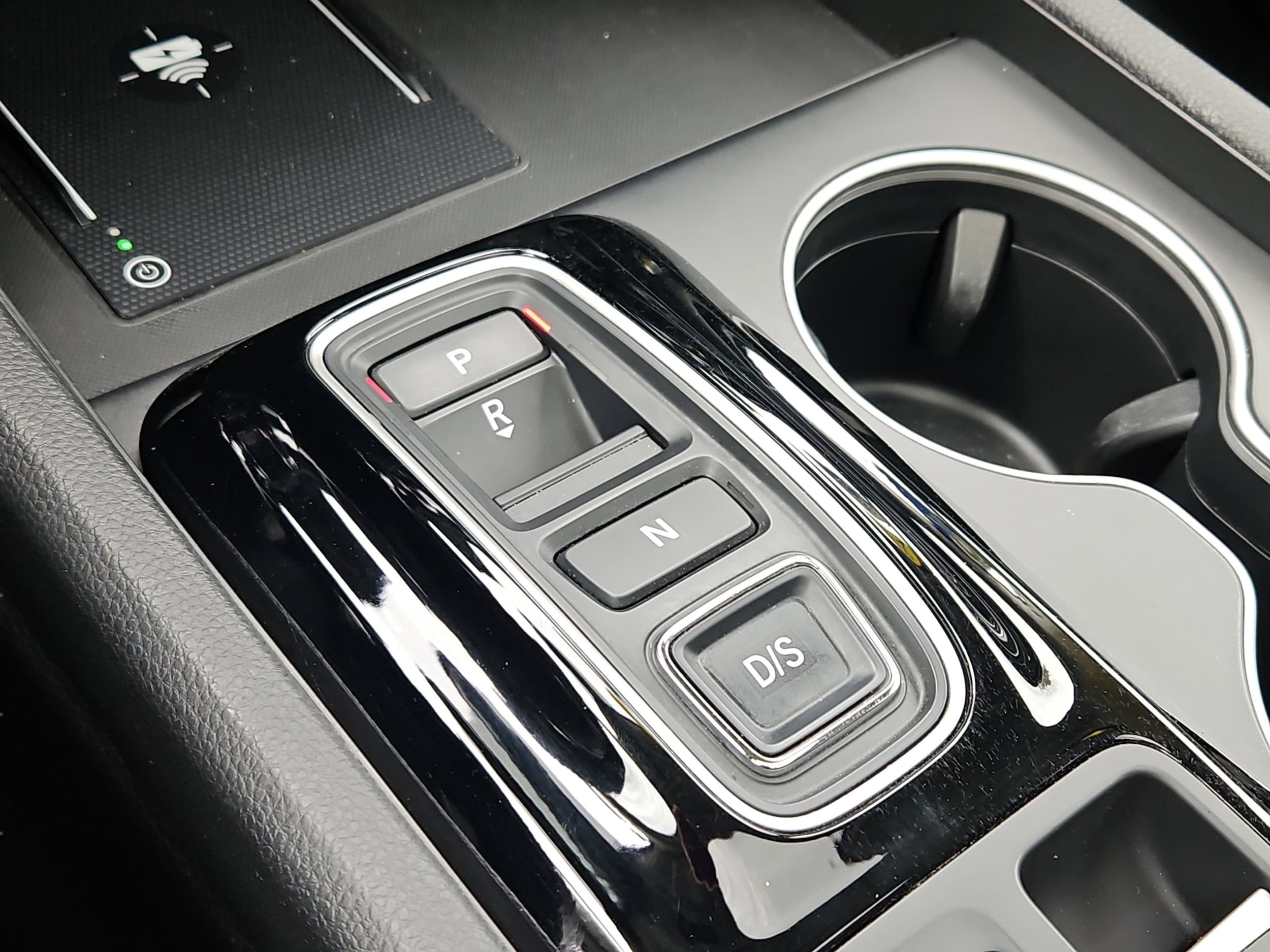 2024 Honda Pilot Touring - Photo 25