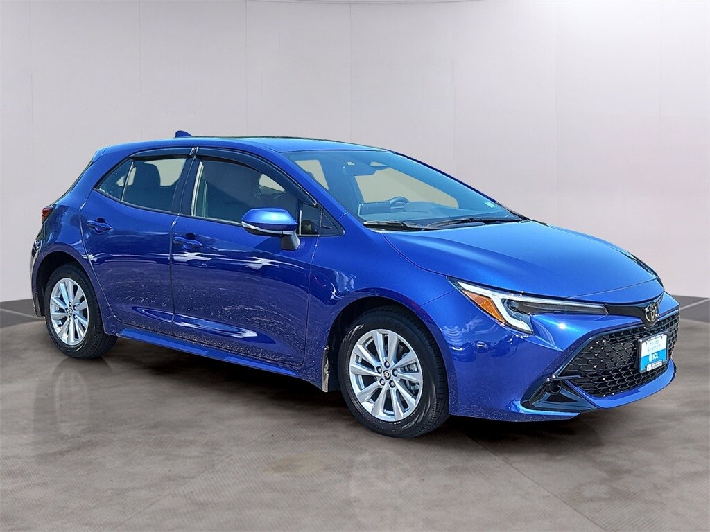 2025 Toyota Corolla Nightshade Edition photo 3