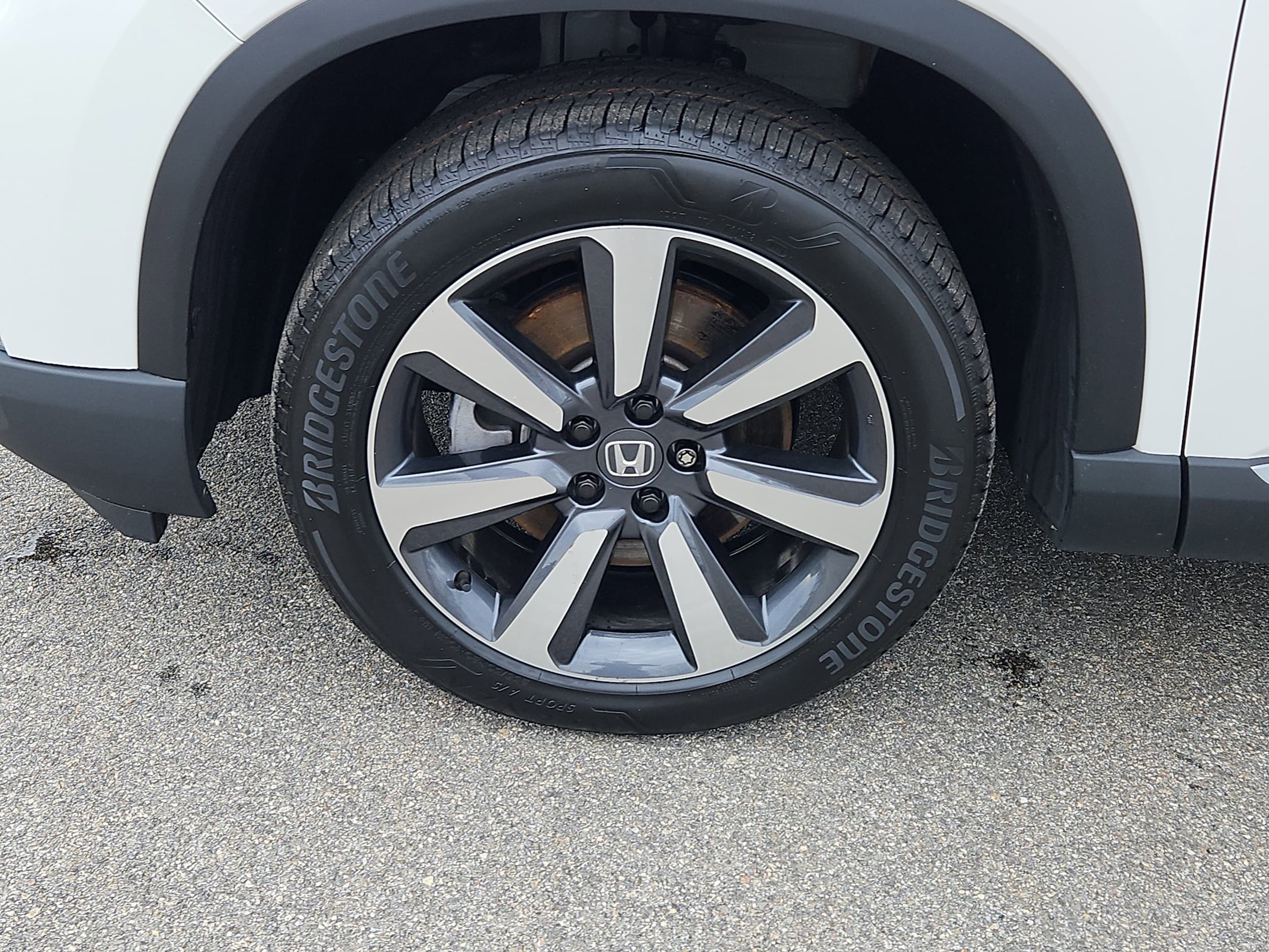 2024 Honda Pilot Touring - Photo 29