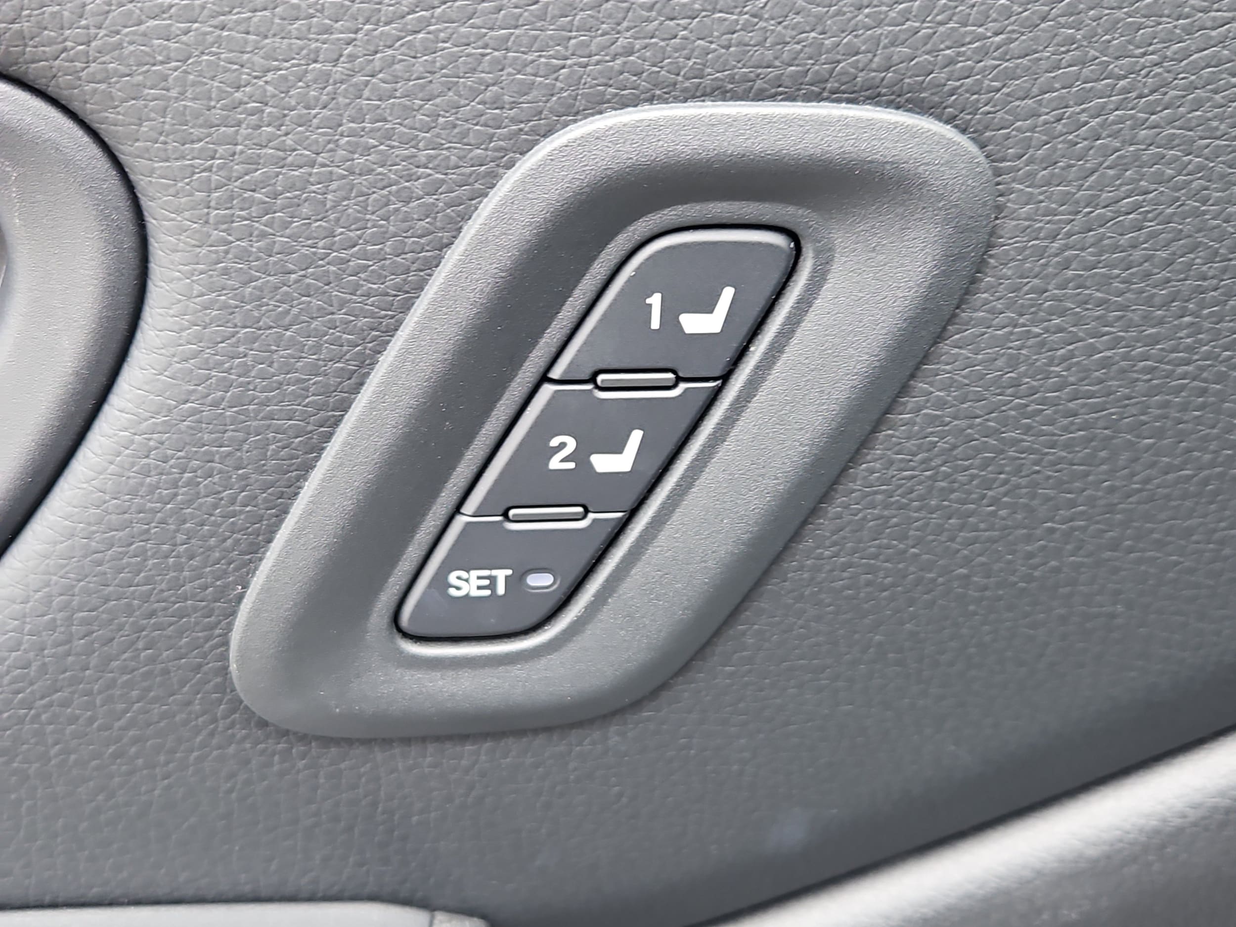 2024 Honda Pilot Touring - Photo 14