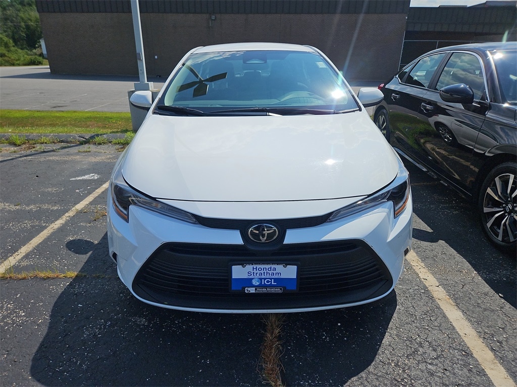Used 2024 Toyota Corolla LE with VIN 5YFB4MDE6RP160591 for sale in Northfield, Minnesota
