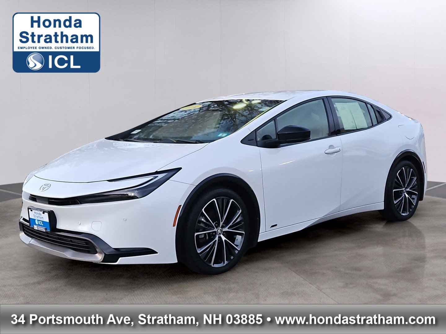 2024 Toyota Prius XLE's photo