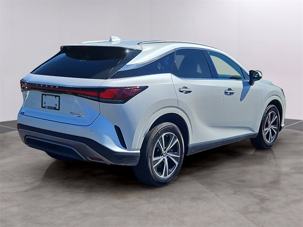 2024 Lexus RX 350 photo 4
