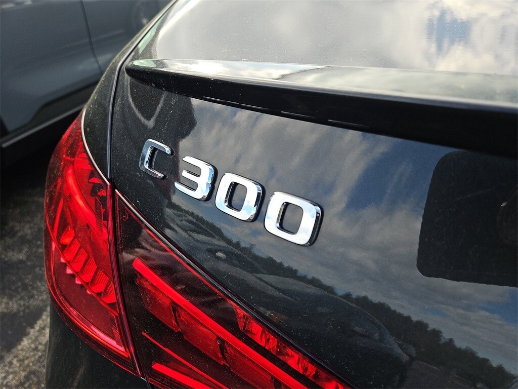2023 Mercedes Benz C 300 4MATIC photo 4