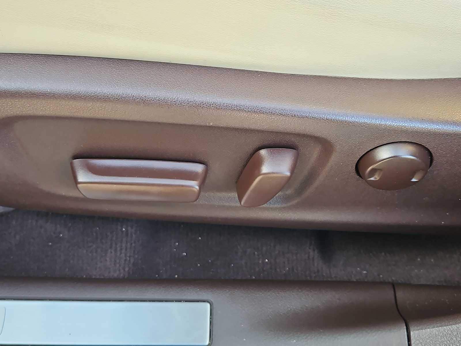 2020 Lexus RX 350 - Photo 18