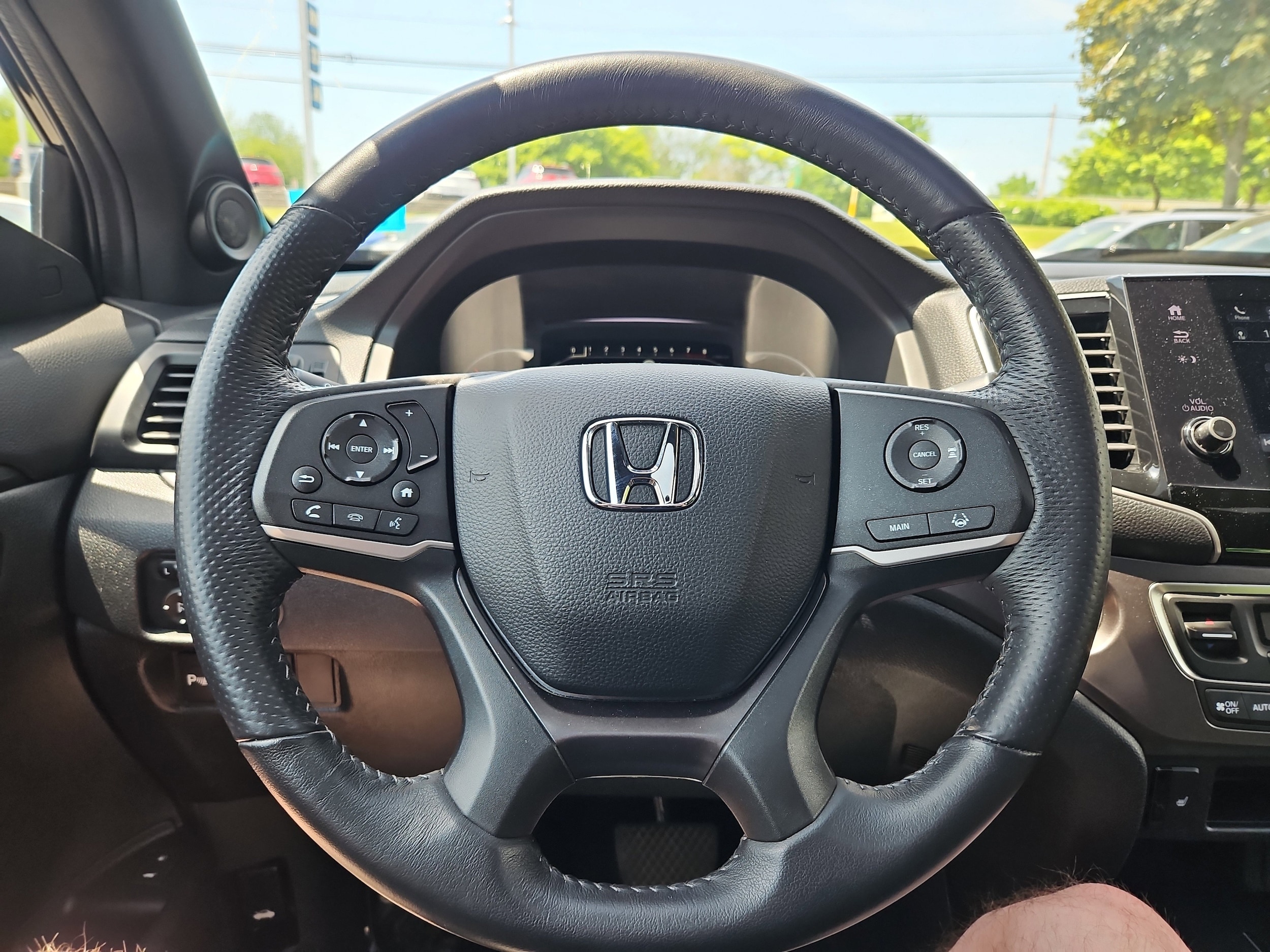 2024 Honda Passport EX-L - Photo 18