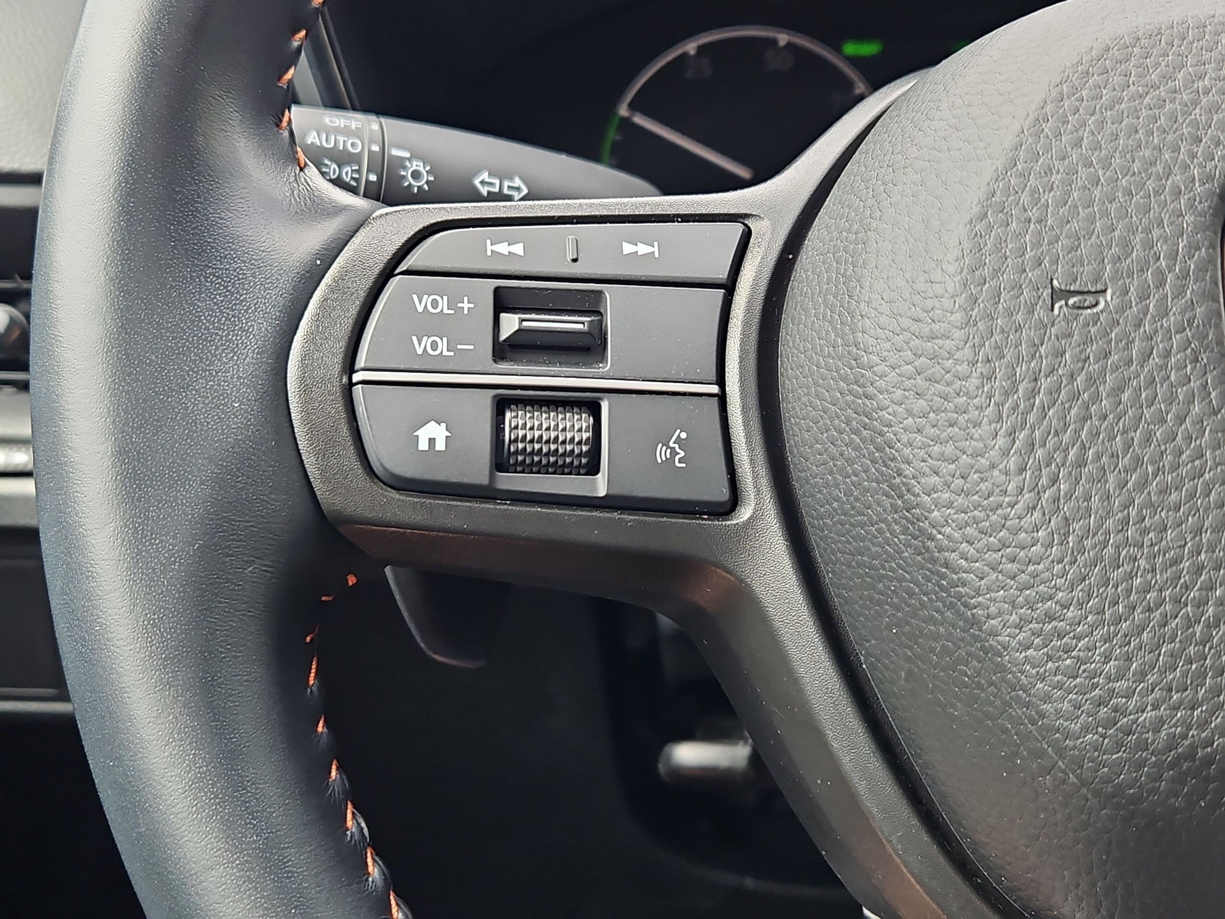 2025 Honda CR-V Sport-L - Photo 19