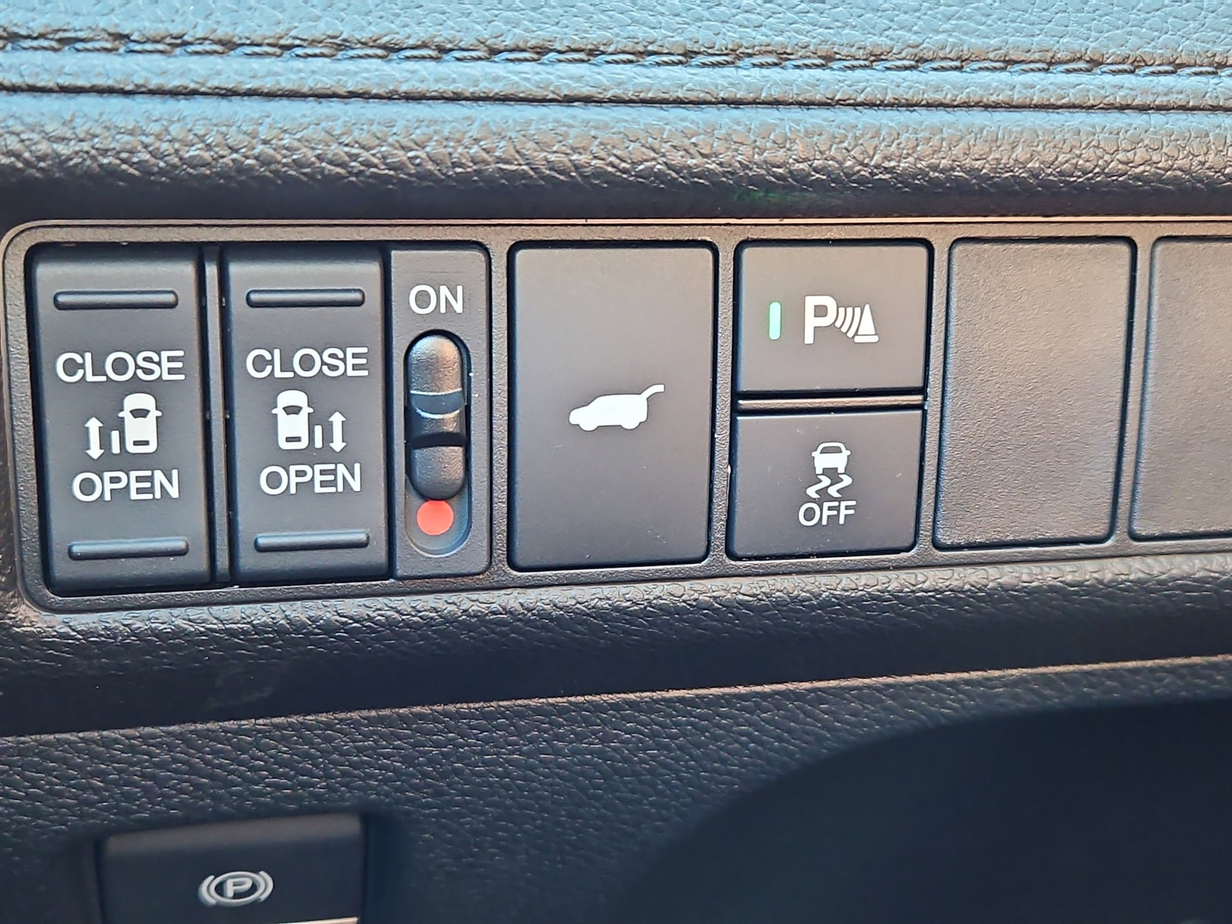 2026 Honda Odyssey Touring - Photo 19