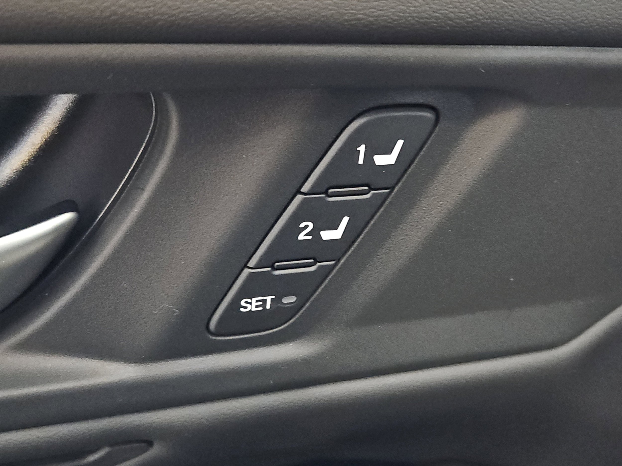 2025 Honda Accord Hybrid Touring - Photo 14