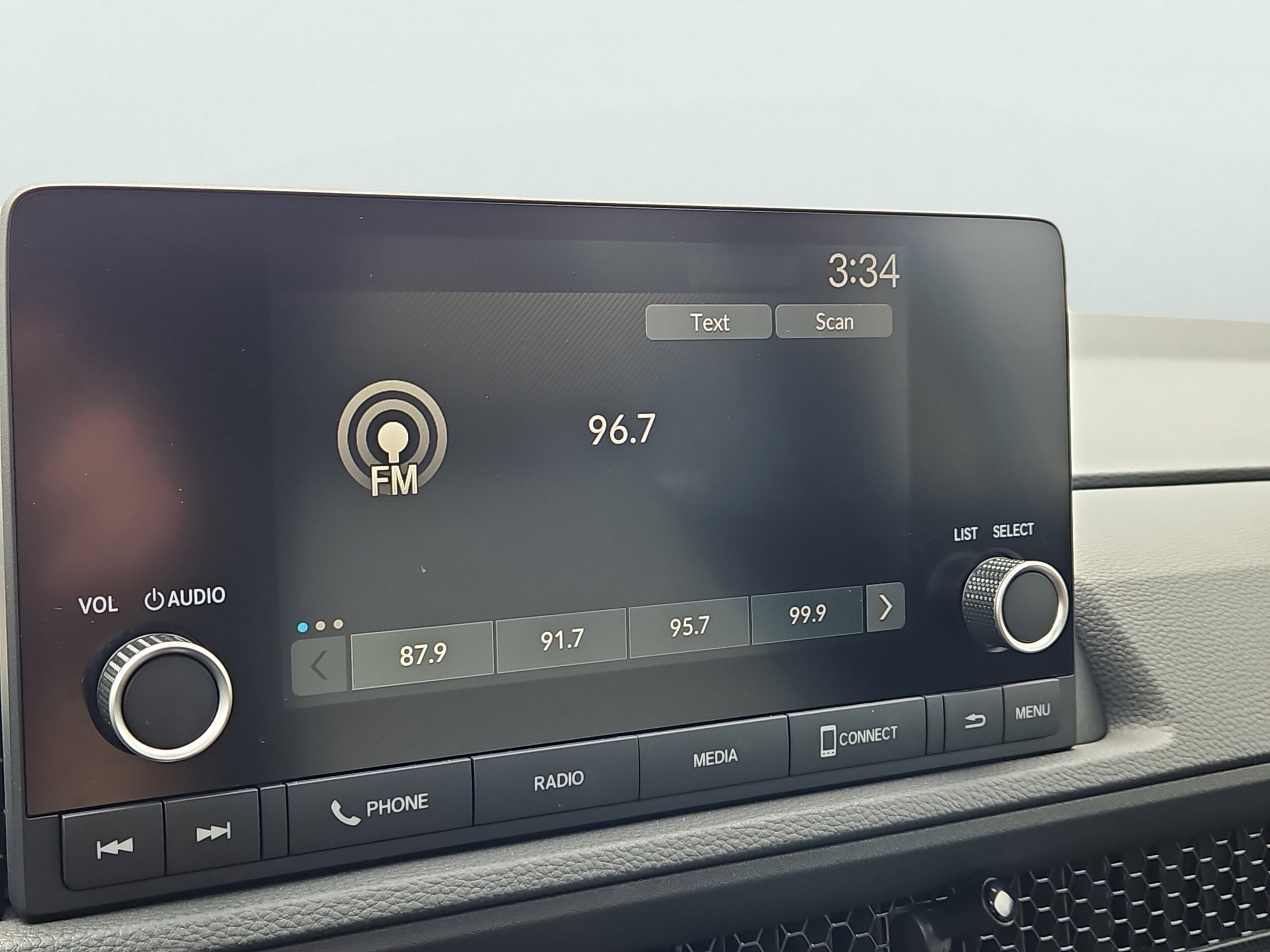 2024 Honda CR-V EX - Photo 19