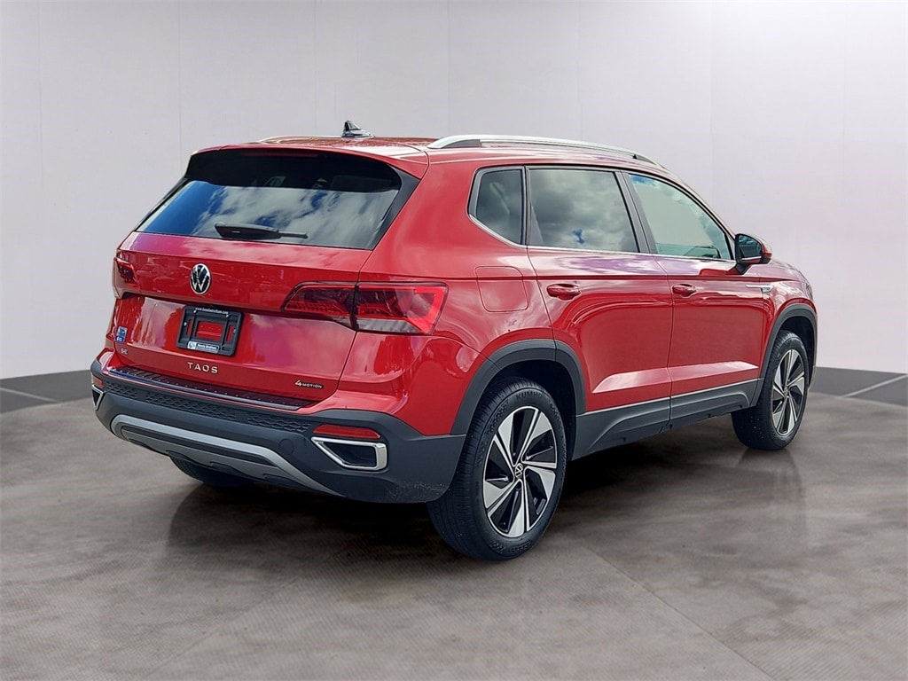 Used 2024 Volkswagen Taos 1.5T SE SUV