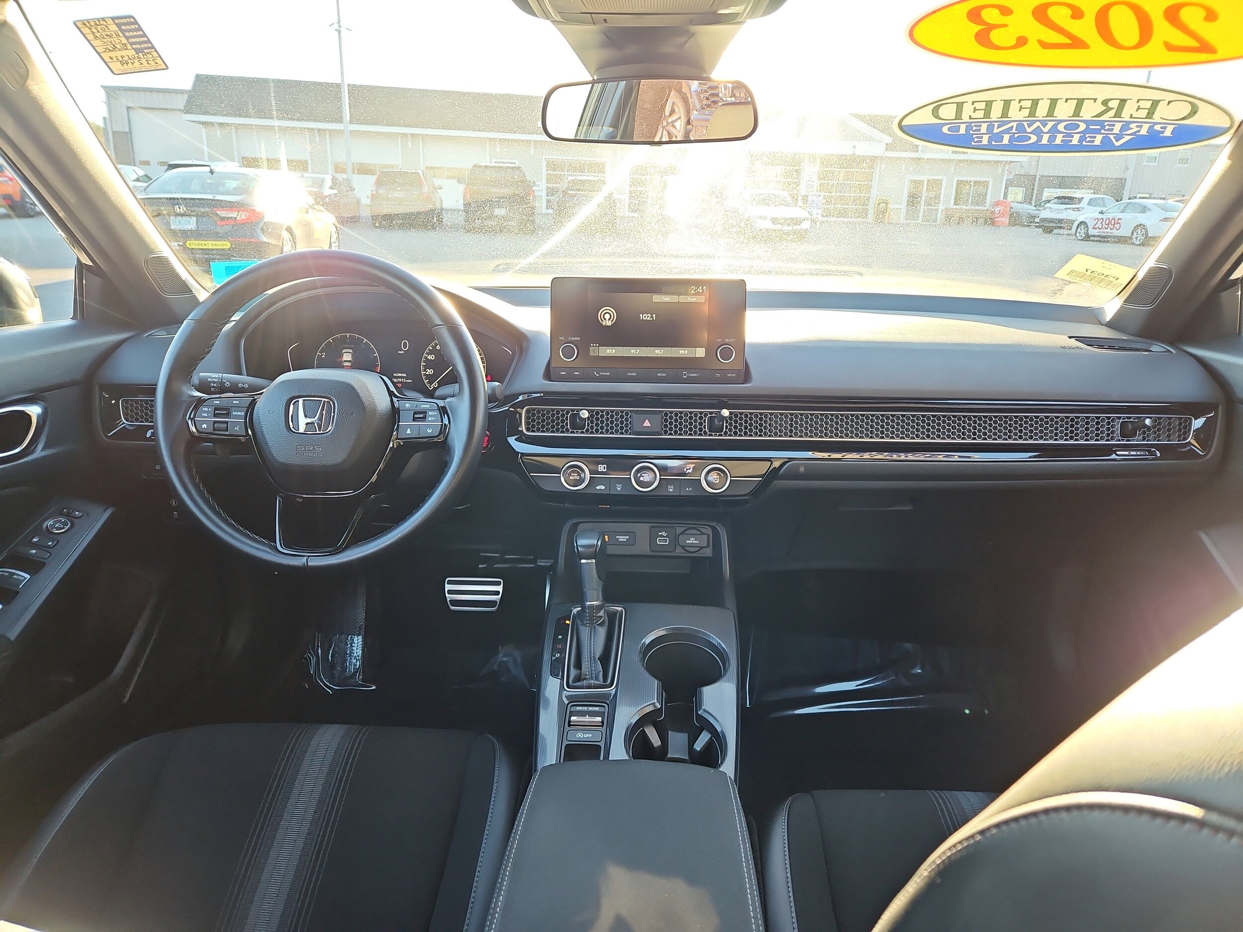 2023 Honda Civic Sport photo 2