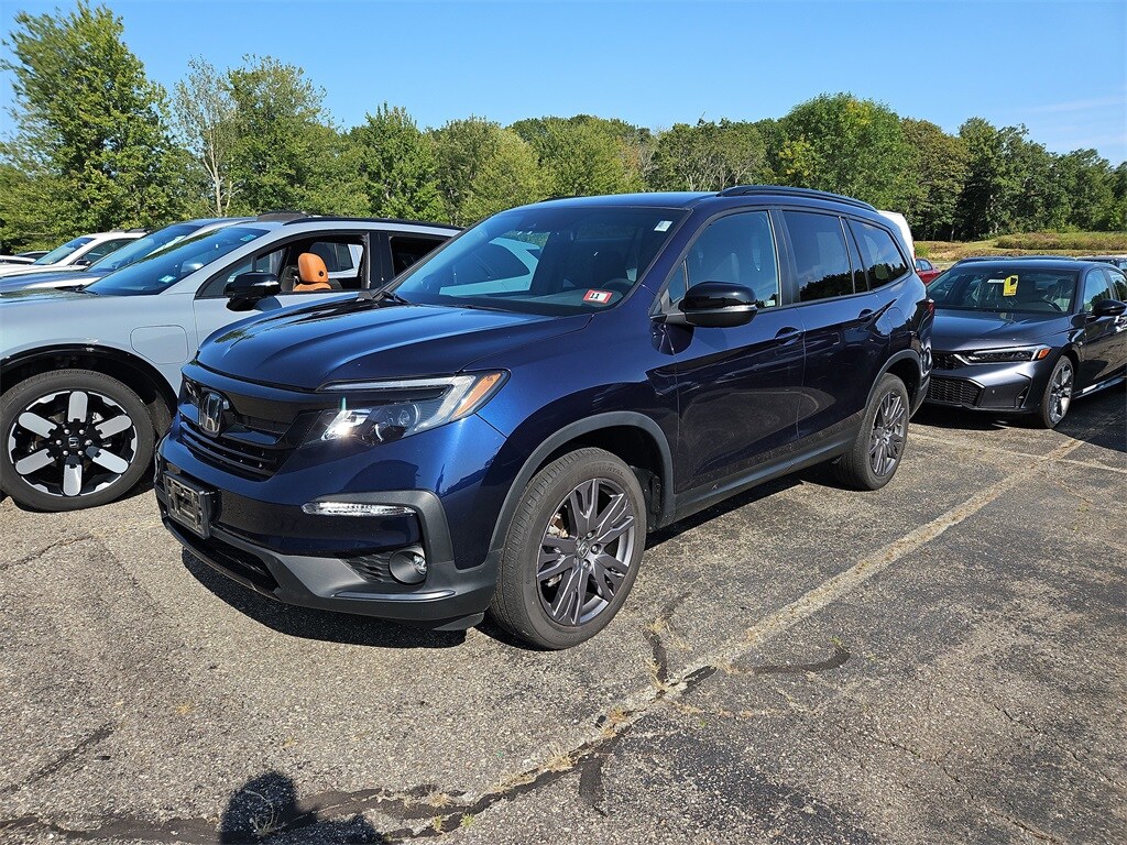 2022 Honda Pilot Sport photo 2
