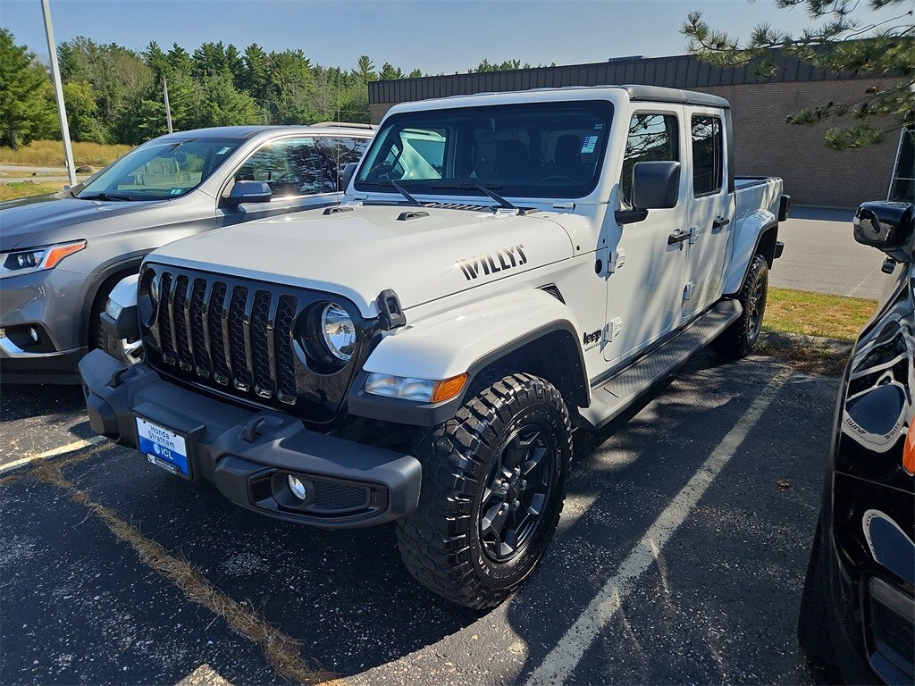 2022 Jeep Gladiator Willys photo 3
