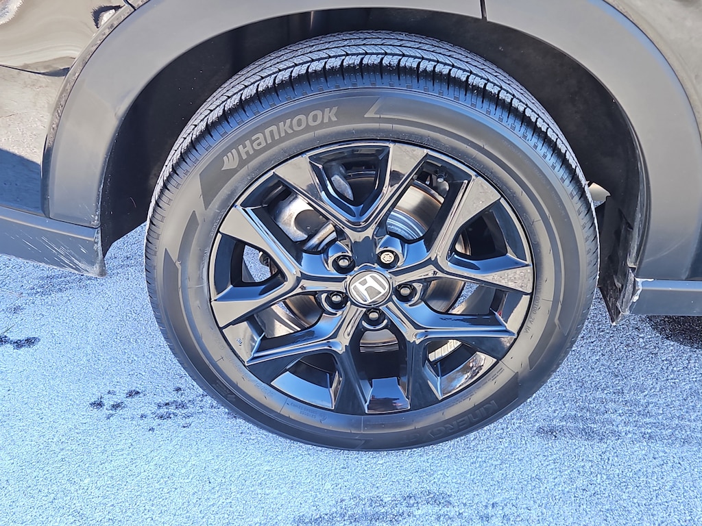 Used 2025 Honda HR-V Sport Sport AWD CVT