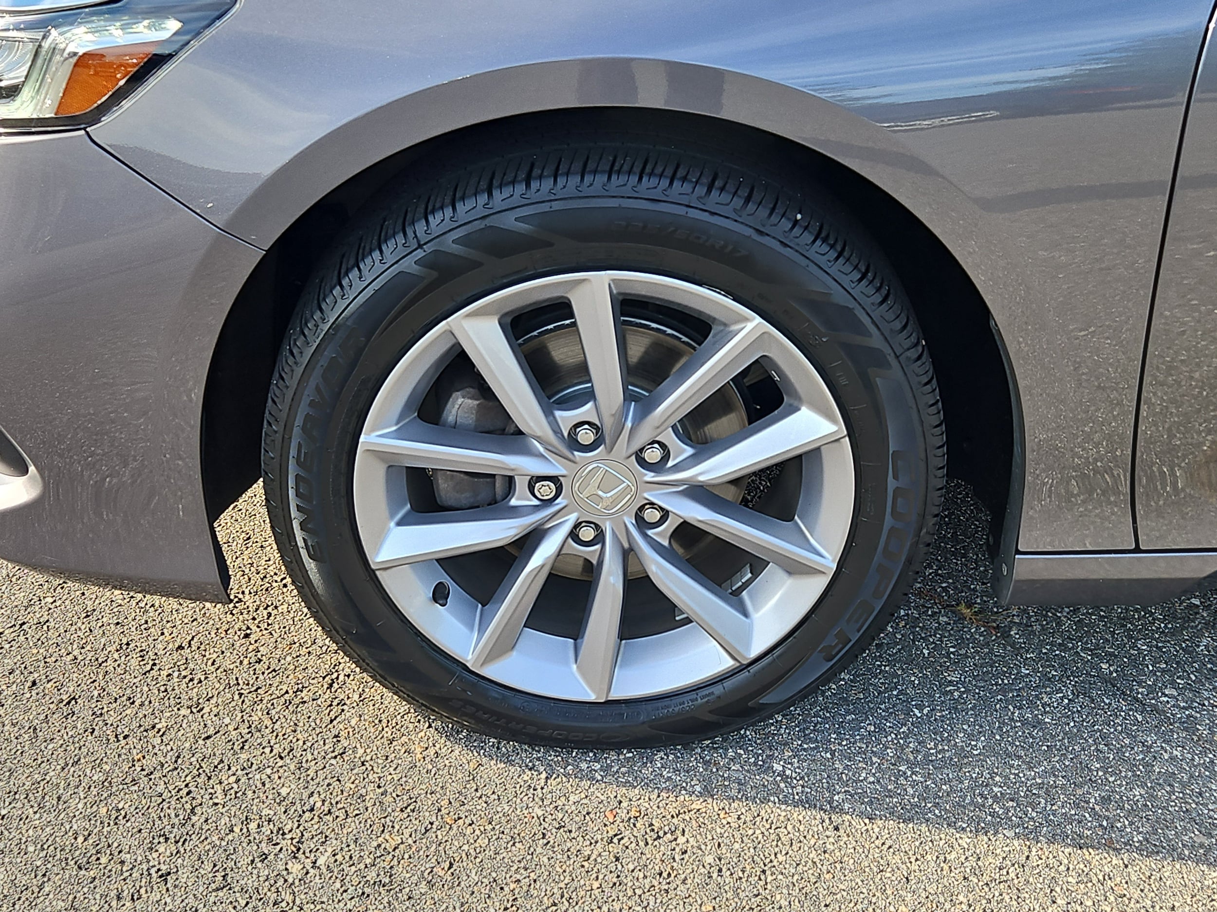 2021 Honda Accord LX - Photo 20