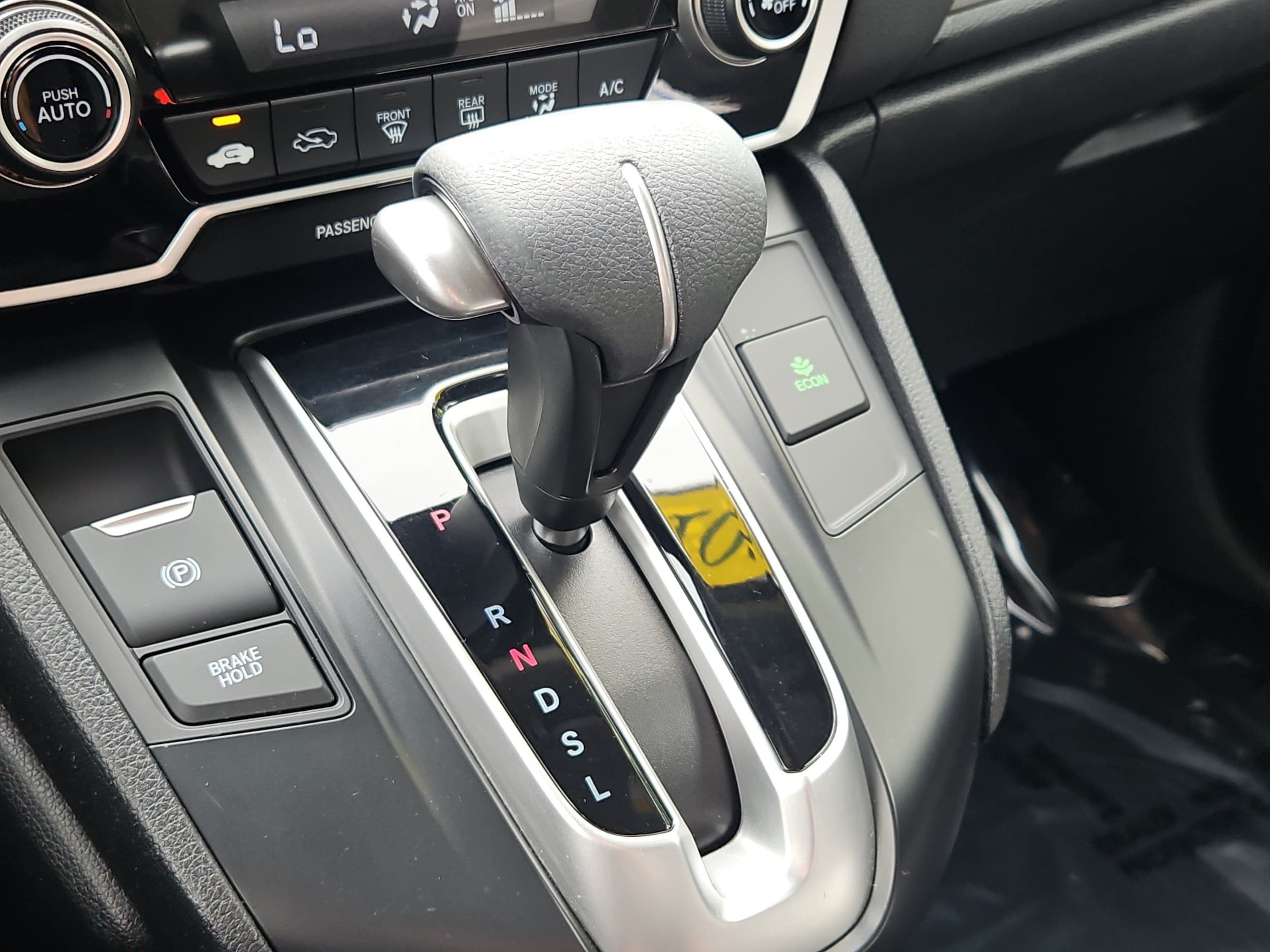 2018 Honda CR-V LX - Photo 15