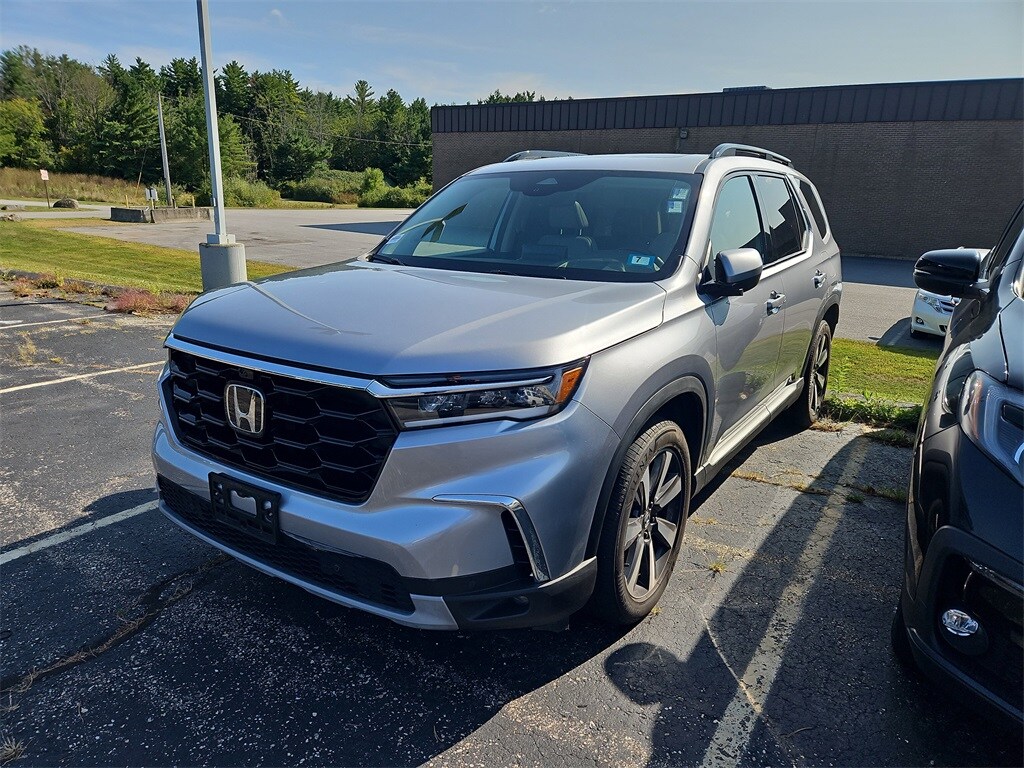 2023 Honda Pilot Elite photo 3