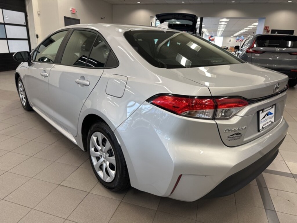 Used 2023 Toyota Corolla LE Sedan