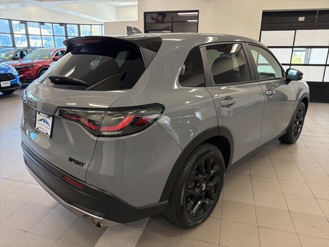 2023 Honda HR-V Sport photo 2