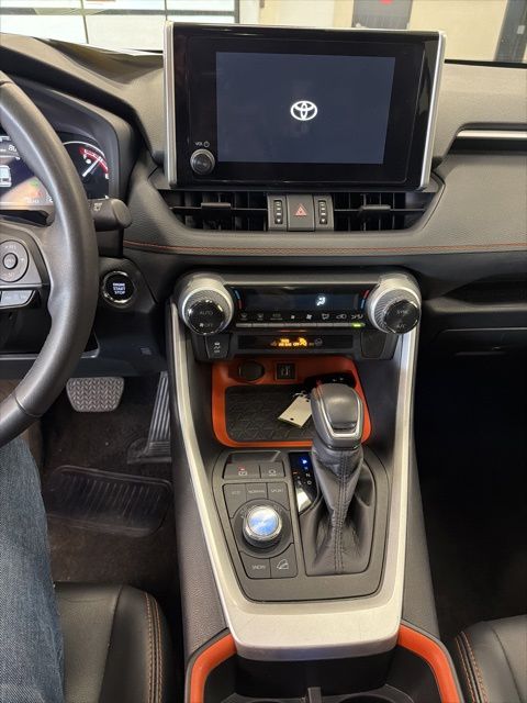 2024 Toyota RAV4 Adventure - Photo 10