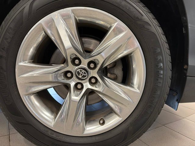 2019 Toyota Highlander Limited - Photo 24