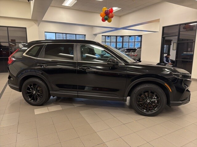 2024 Honda CR-V Hybrid Sport photo 2