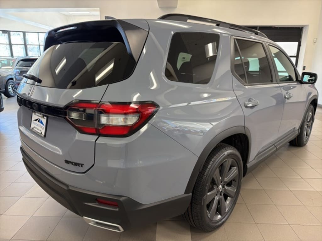 Certified 2023 Honda Pilot Sport SUV