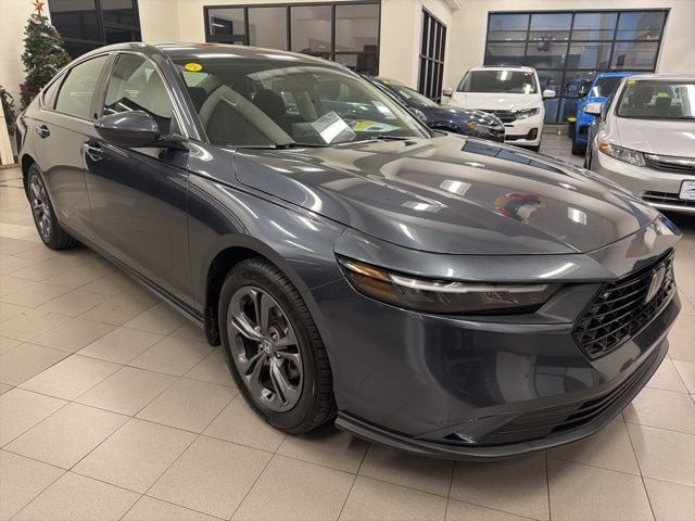 2023 Honda Accord EX's photo