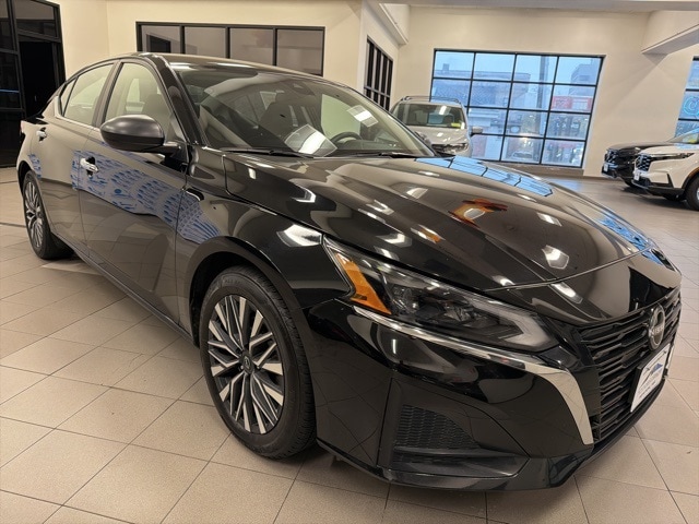 2024 Nissan Altima SV