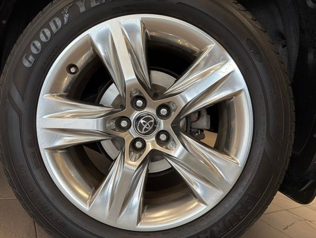 2019 Toyota Highlander Limited - Photo 26