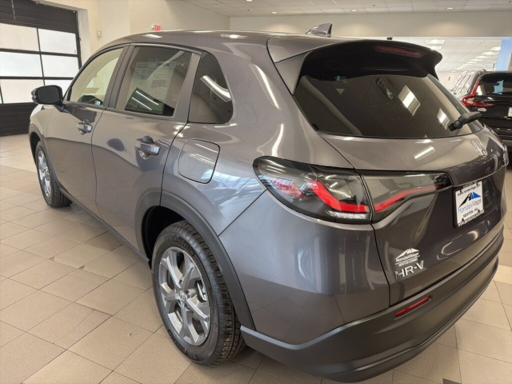 New 2026 Honda HR-V LX SUV