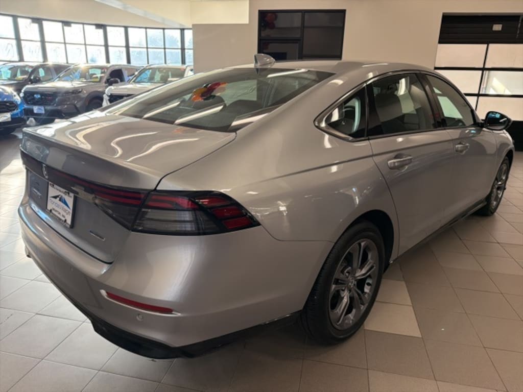 Used 2024 Honda Accord Hybrid EX-L Sedan