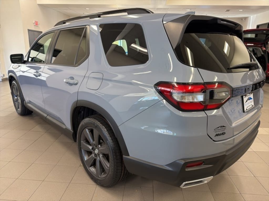 Certified 2023 Honda Pilot Sport SUV