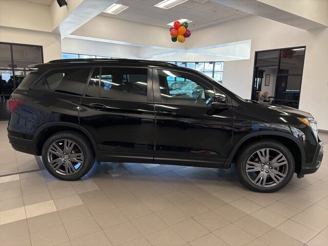 2022 Honda Pilot Sport photo 2