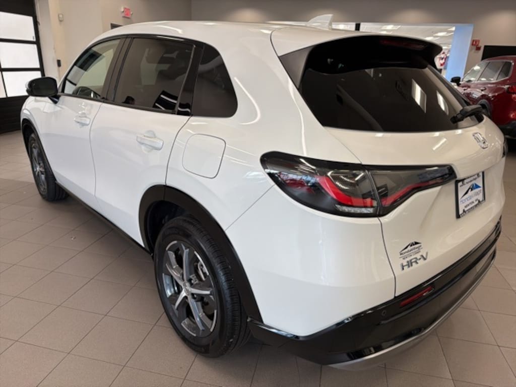 Used 2024 Honda HR-V EX-L SUV